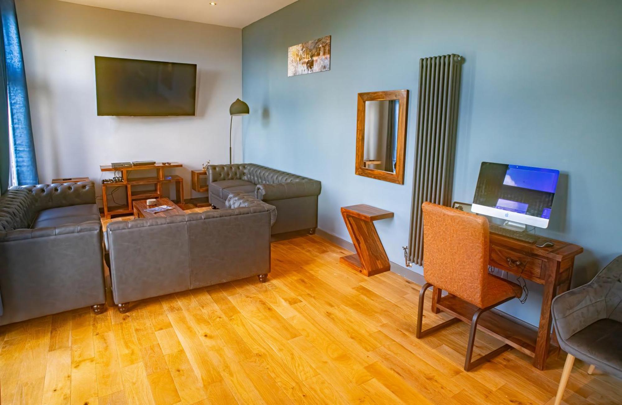 Luxury 4 Bedroom Cottage With Stunning Views Near Fairy Pools! คาร์บอสท์ ภายนอก รูปภาพ