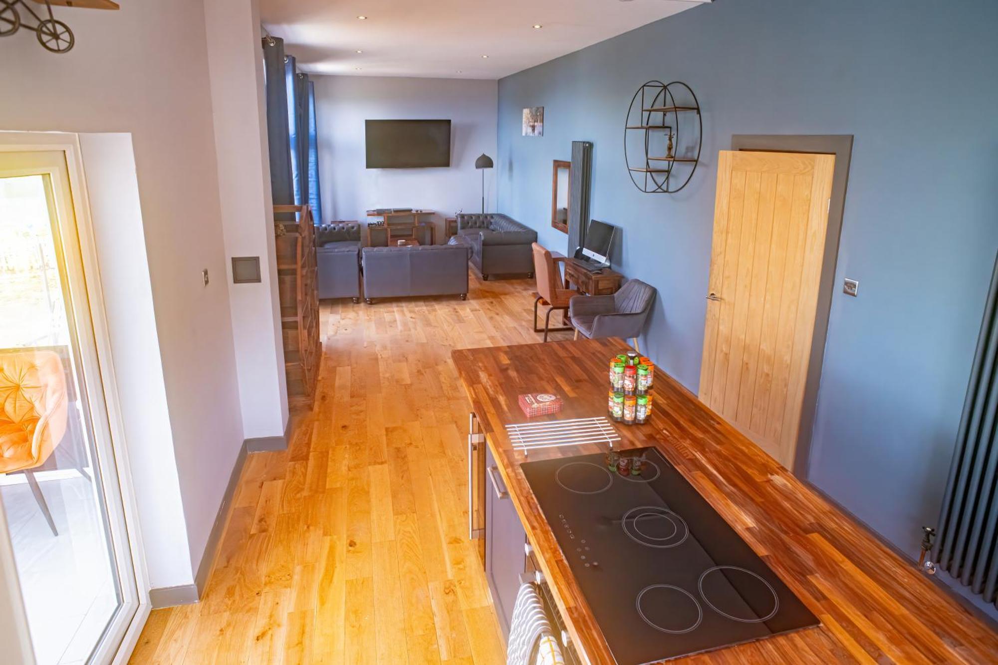 Luxury 4 Bedroom Cottage With Stunning Views Near Fairy Pools! คาร์บอสท์ ภายนอก รูปภาพ